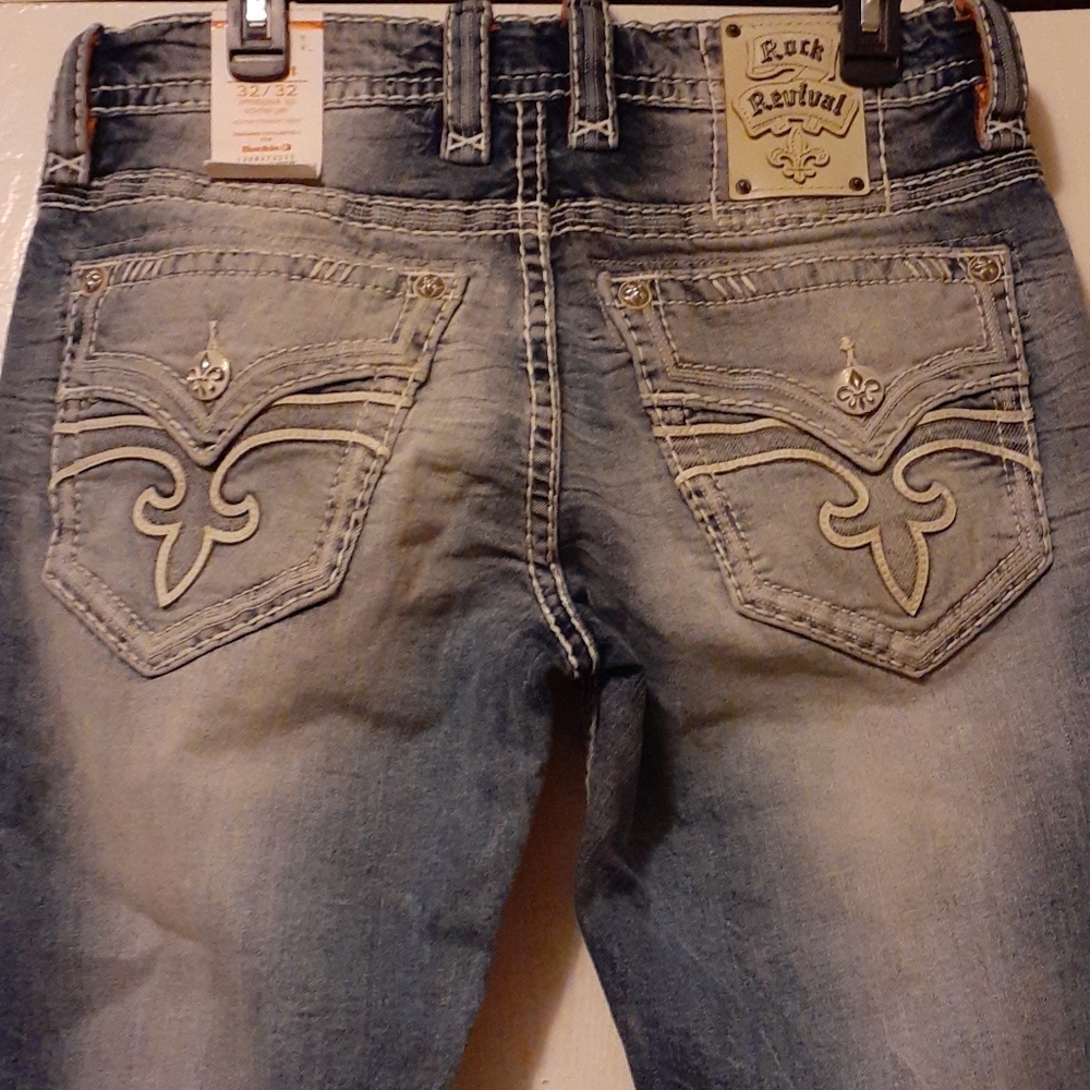 Mens Rock Revival